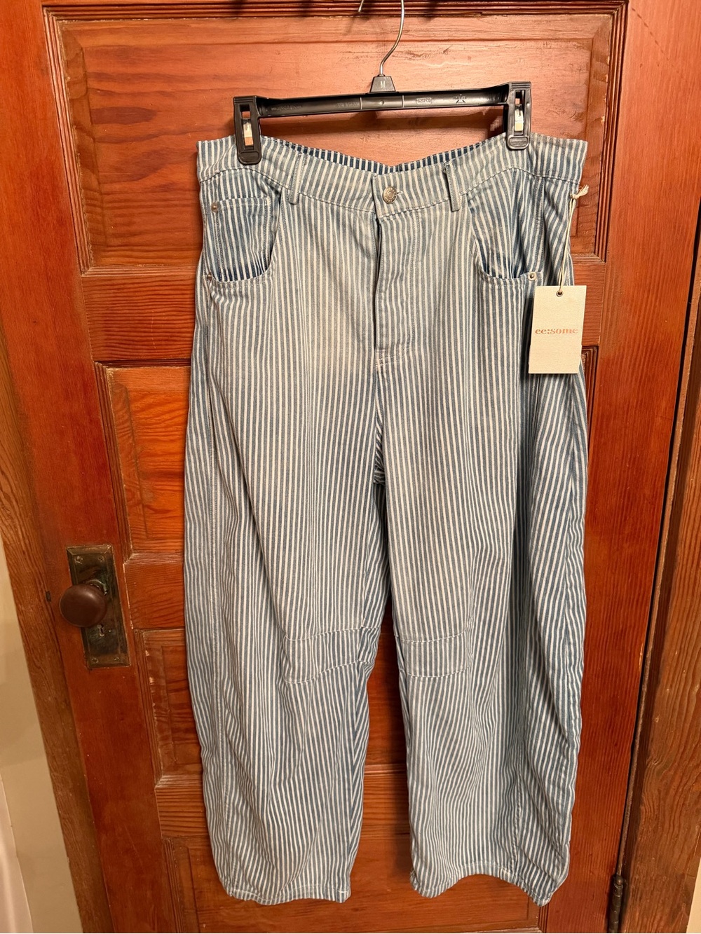 eesome Women's Blue and White Striped Button fly barrel jeans